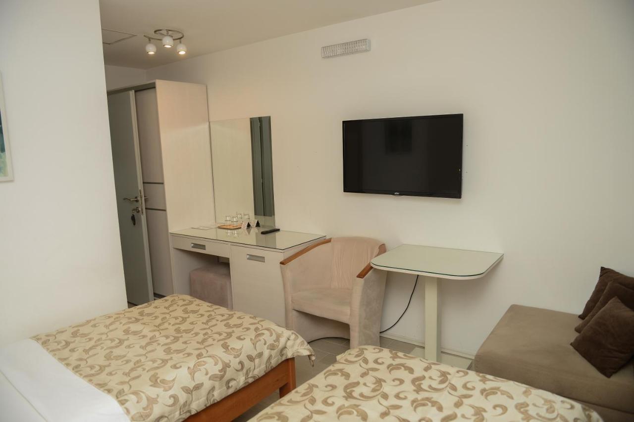 Hotel Sunce 克拉列沃 外观 照片