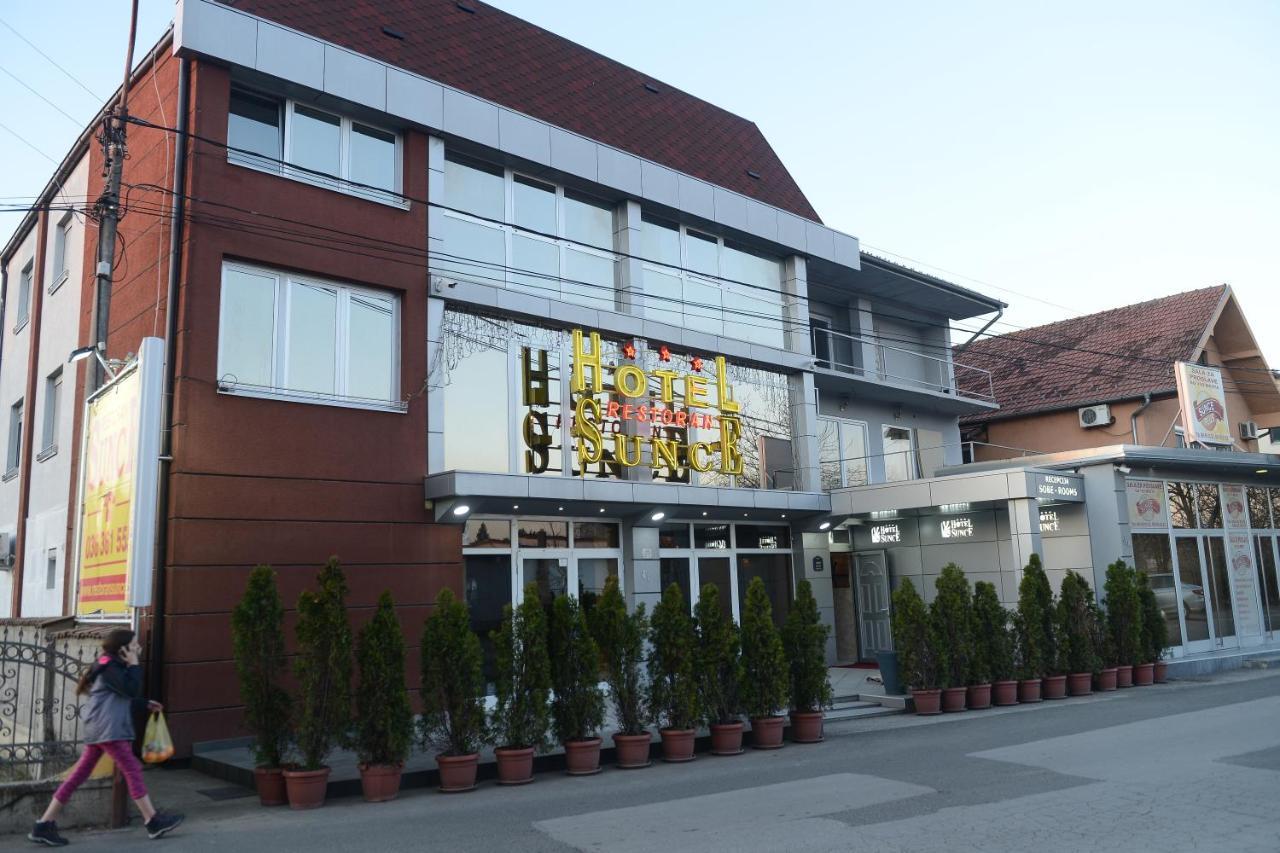 Hotel Sunce 克拉列沃 外观 照片